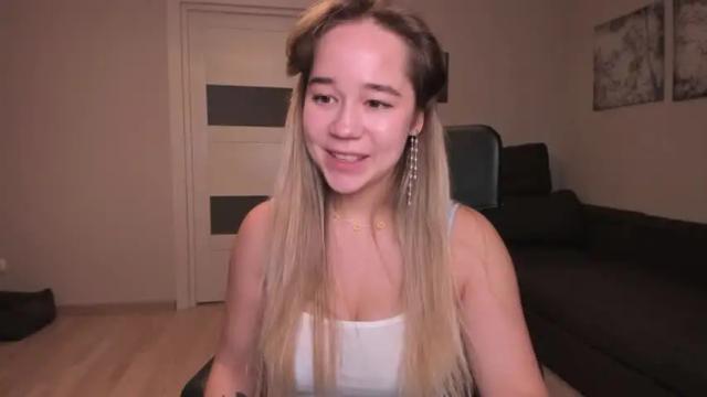 Image 2 of kristyspiritedaway Stream on Chaturbate on 13 months ago