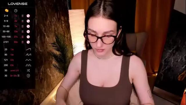 Image 2 of krocksi_ Stream on Chaturbate on 1 month ago