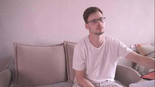 Thumbnail 1, krutfrut's Stream at Chaturbate, 1 month ago