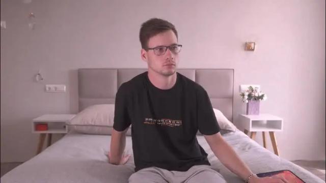 Image 4 of krutfrut Stream on Chaturbate on 5 months ago