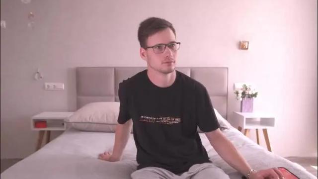 Image 6 of krutfrut Stream on Chaturbate on 5 months ago