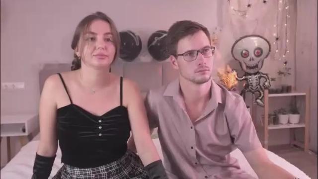 Image 2 of krutfrut Stream on Chaturbate on 3 months ago