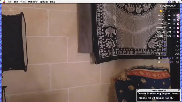 Image 8 of kryptosworld Stream on Chaturbate on 13 months ago