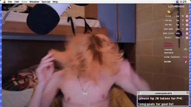 Image 11 of kryptosworld Stream on Chaturbate on 13 months ago