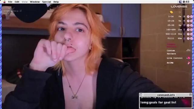 Image 3 of kryptosworld Stream on Chaturbate on 13 months ago