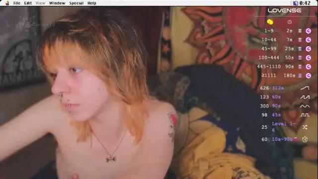 Image 6 of kryptosworld Stream on Chaturbate on 1 month ago
