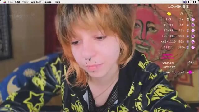 Image 8 of kryptosworld Stream on Chaturbate on 1 month ago