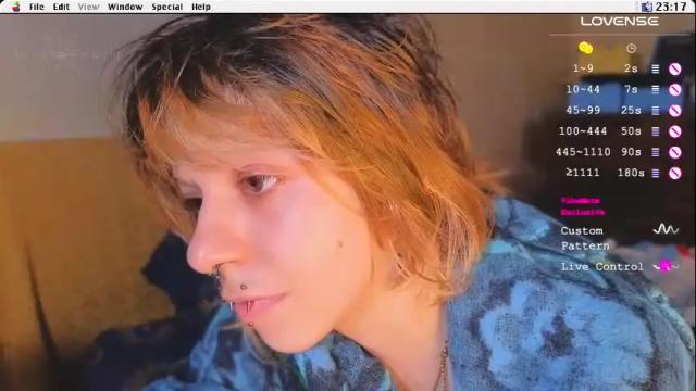 Image 4 of kryptosworld Stream on Chaturbate on 1 month ago