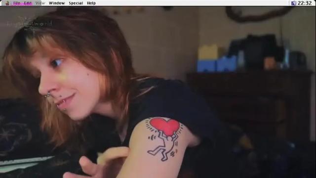 Image 8 of kryptosworld Stream on Chaturbate on 29 days ago