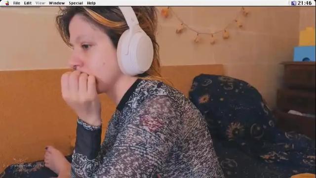 Image 4 of kryptosworld Stream on Chaturbate on 1 month ago