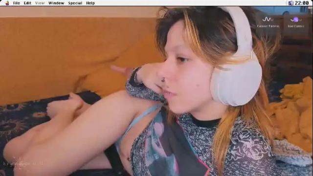 Image 7 of kryptosworld Stream on Chaturbate on 1 month ago