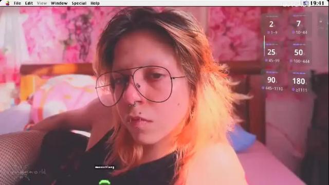 Image 3 of kryptosworld Stream on Chaturbate on 22 days ago