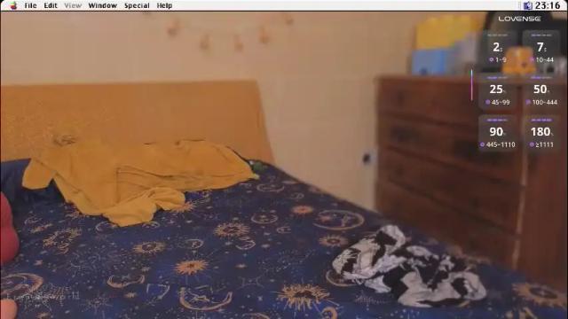 Image 4 of kryptosworld Stream on Chaturbate on 2 days ago