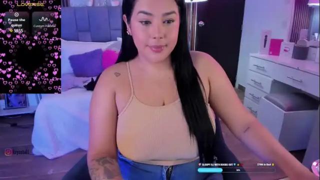 Image 12 of krysstal__ Stream on Chaturbate on 2 months ago