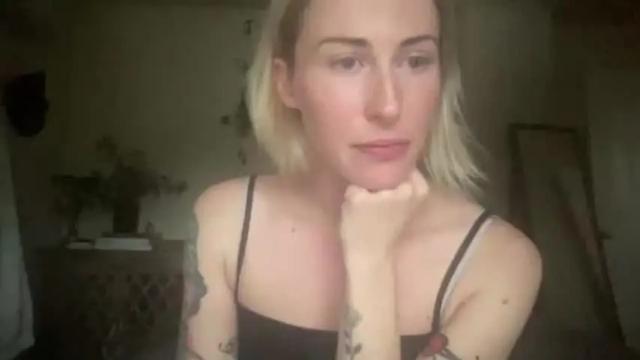 Image 9 of krystal_kaye Stream on Chaturbate on 17 months ago