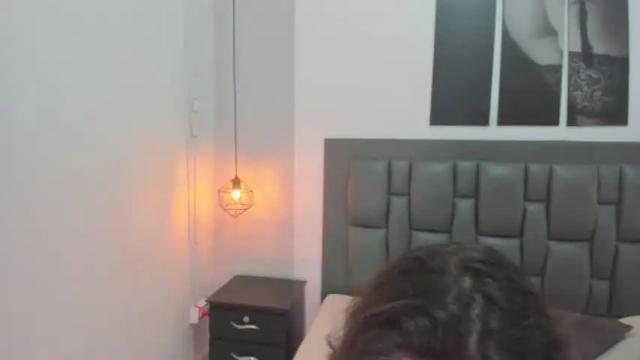 Image 4 of krystal_x_savage Stream on Chaturbate on 12 months ago