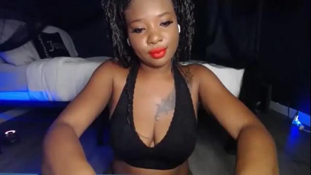 Image 11 of krystalblakexxx Stream on Chaturbate on 2 months ago