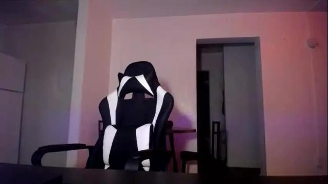 Image 11 of krystalblakexxx Stream on Chaturbate on 1 month ago