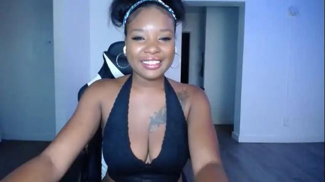 Thumbnail 2, krystalblakexxx's Stream at Chaturbate, 2 months ago