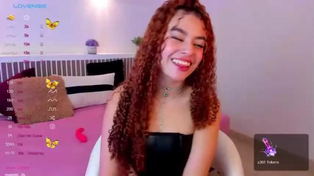 Image 8 of krystalcox18 Stream on Chaturbate on 16 months ago