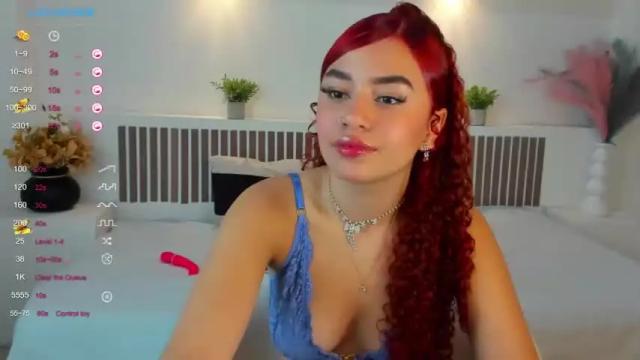 Image 3 of krystalcox18 Stream on Chaturbate on 16 months ago