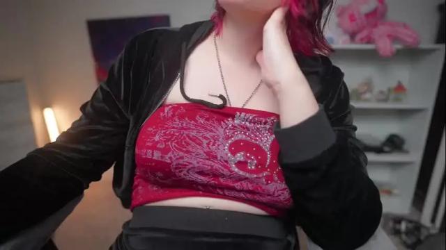 Image 12 of krystalsyxx Stream on Chaturbate on 1 month ago