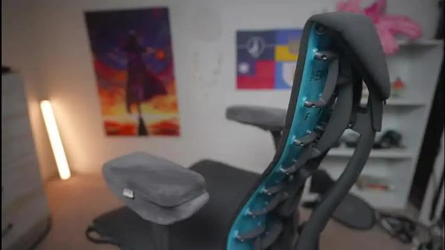 Image 7 of krystalsyxx Stream on Chaturbate on 1 month ago