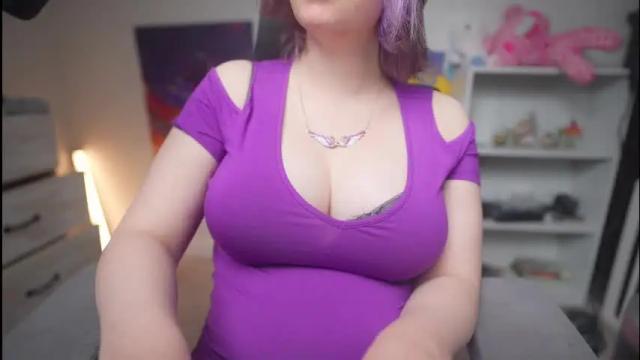 Image 7 of krystalsyxx Stream on Chaturbate on 11 days ago