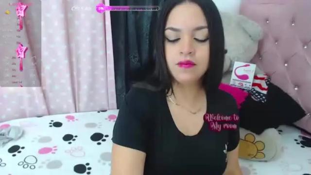 Image 2 of krysten_ritter2 Stream on Chaturbate on 15 months ago