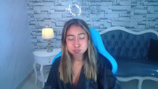Image 7 of kta_a Stream on Chaturbate on 16 months ago