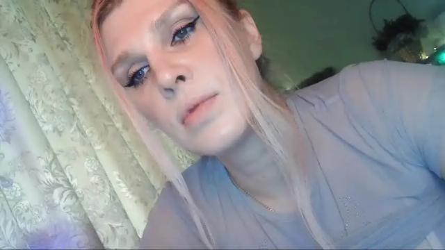 Image 4 of kudesnizza Stream on Chaturbate on 13 months ago