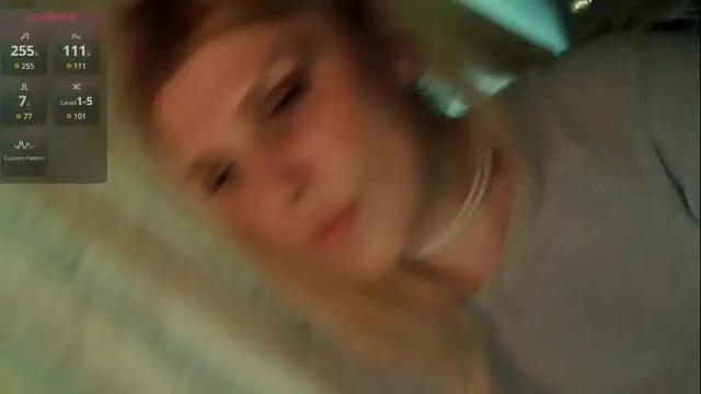 Image 12 of kudesnizza Stream on Chaturbate on 1 month ago