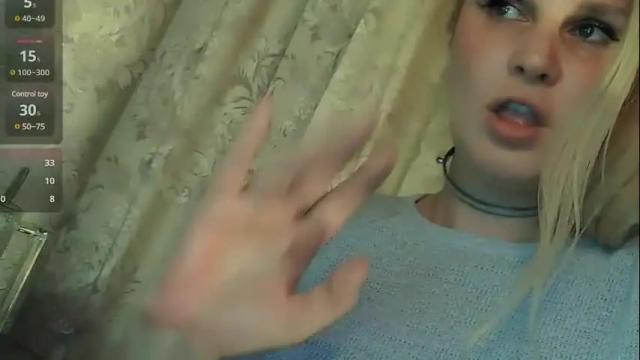 Image 12 of kudesnizza Stream on Chaturbate on 1 month ago