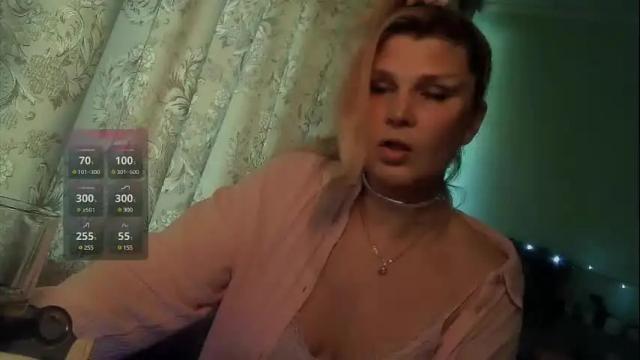 Image 3 of kudesnizza Stream on Chaturbate on 1 month ago