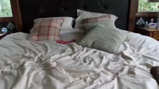 Thumbnail 3, kumfoxlive's Stream at Chaturbate, 13 months ago