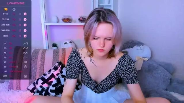 Image 11 of kumiko_mori Stream on Chaturbate on 19 months ago