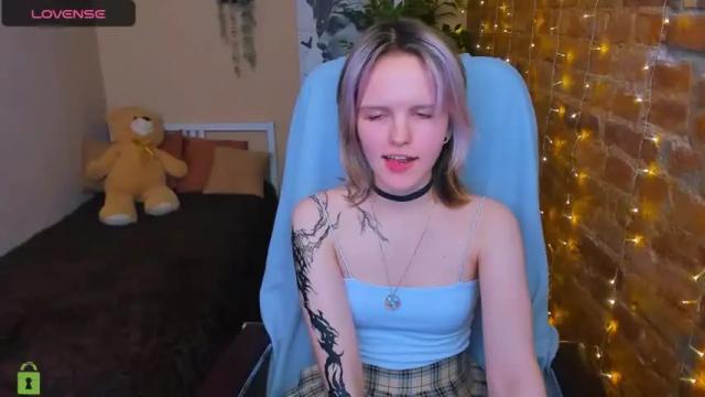 Image 11 of kumiko_mori Stream on Chaturbate on 18 months ago
