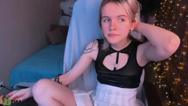 Thumbnail 1, kumiko_mori's Stream at Chaturbate, 17 months ago