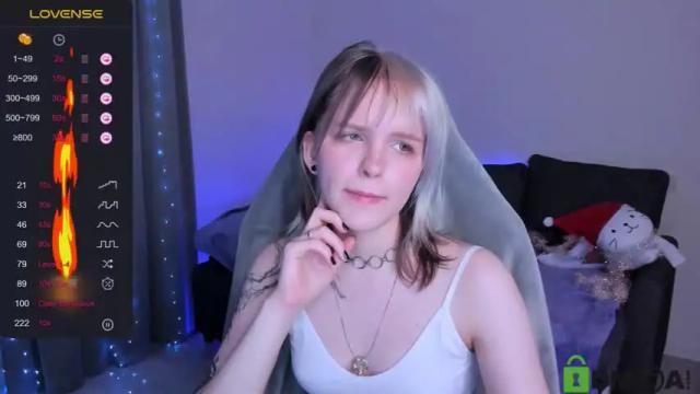 Image 4 of kumiko_mori Stream on Chaturbate on 16 months ago