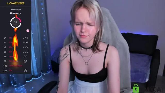 Image 8 of kumiko_mori Stream on Chaturbate on 16 months ago