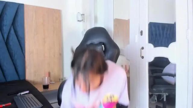 Image 11 of kuromi_spellman Stream on Chaturbate on 15 months ago