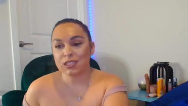 Image 8 of kurvykitty069 Stream on Chaturbate on 23 months ago