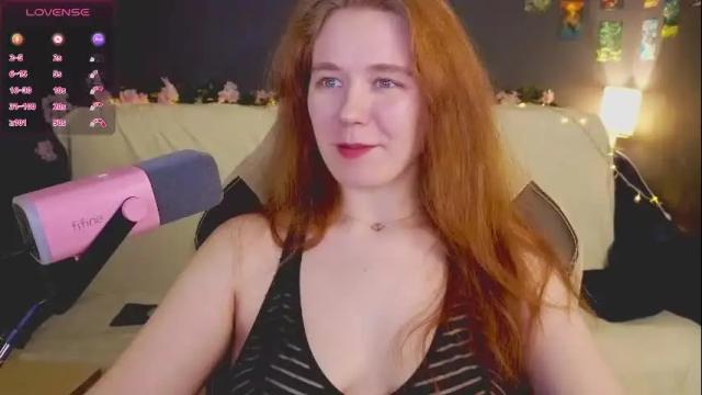 Image 12 of kwiinela Stream on Chaturbate on 2 months ago