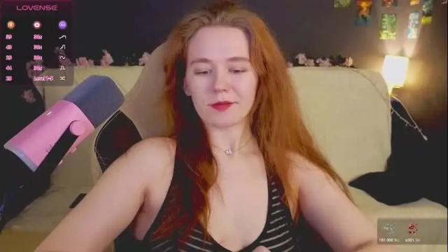Image 6 of kwiinela Stream on Chaturbate on 2 months ago