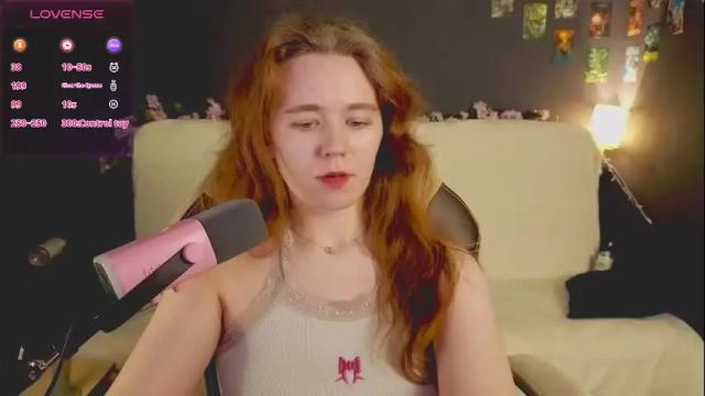 Image 11 of kwiinela Stream on Chaturbate on 2 months ago