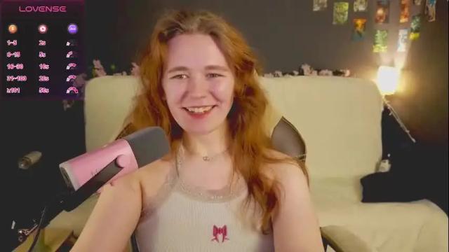 Image 12 of kwiinela Stream on Chaturbate on 2 months ago