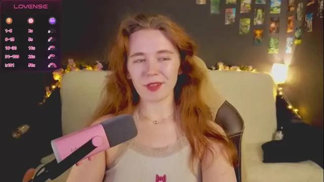Image 6 of kwiinela Stream on Chaturbate on 2 months ago