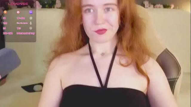 Image 4 of kwiinela Stream on Chaturbate on 2 months ago