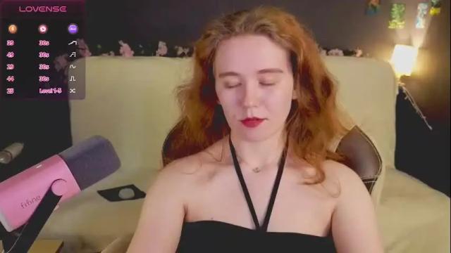 Image 6 of kwiinela Stream on Chaturbate on 2 months ago