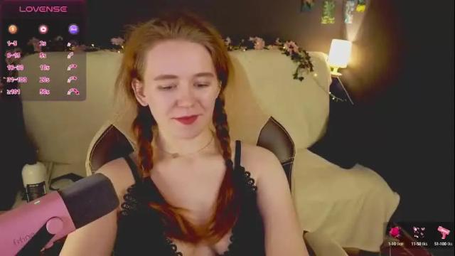 Image 2 of kwiinela Stream on Chaturbate on 2 months ago